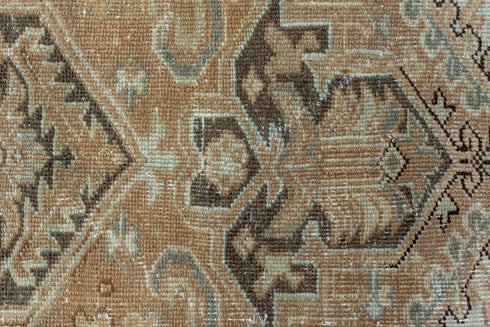 Vintage Heriz Area Rug (6' x 9')